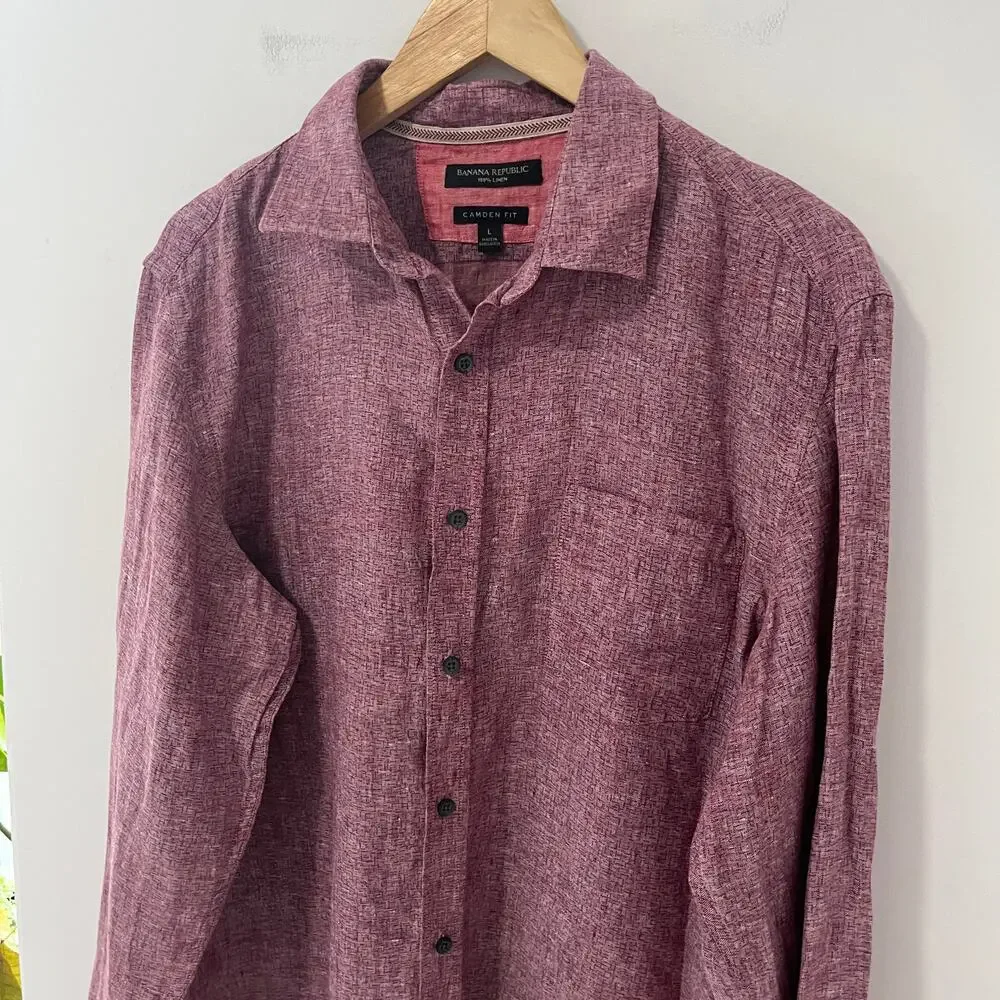 Banana Republic Men's Red Button Up Camden Fit Linen Top Size Large